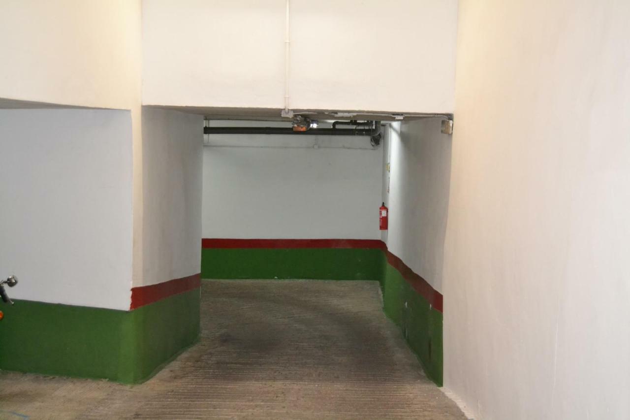 Appartement Sherryflat Caballeros - Parking